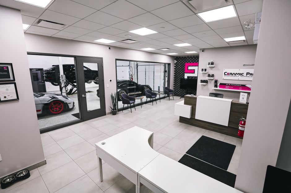 Interior of a car detailing studio (stock photo)